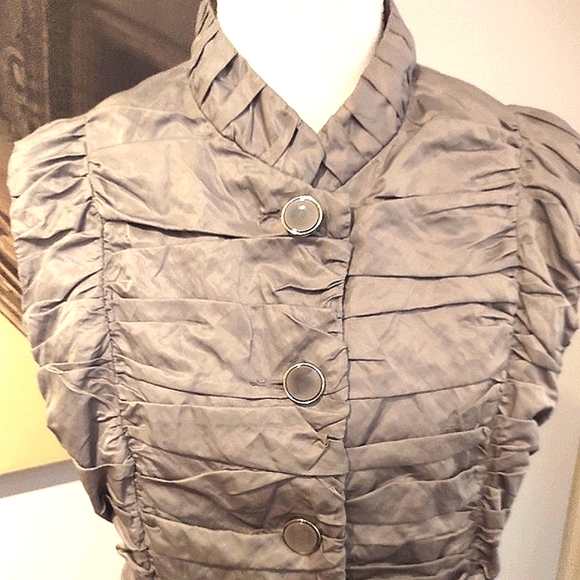 Erin of London | Silver Gray Ruching Crinkle Vest | XL - Picture 2 of 12